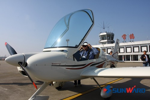 beat365官网科技Aurora轻型运动飞机验证试飞成功 将在珠海航展展翅翱翔