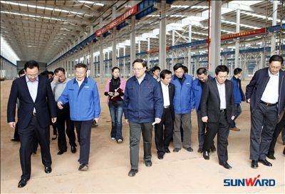 长沙市市长张剑飞一行调研beat365官网