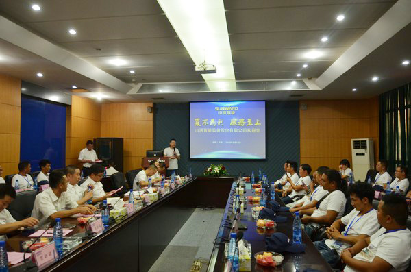 500多名挖掘机用户实地考察，为beat365官网点赞！