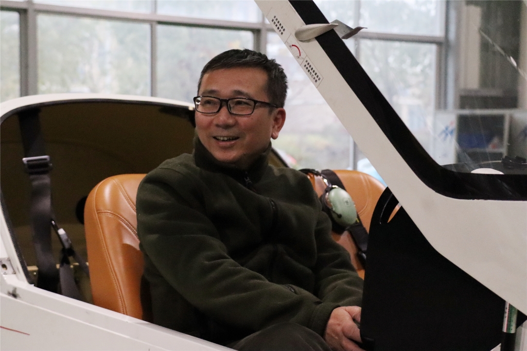 广州工控集团总经理张伟涛调研beat365官网