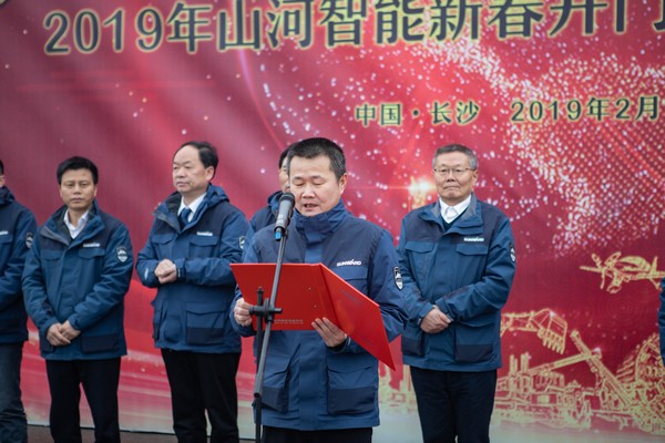 新春开门红！beat365官网1.2亿订单火爆发车