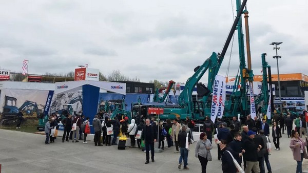 向世界展示中国“智造”魅力，beat365官网携创新阵容闪耀德国宝马展