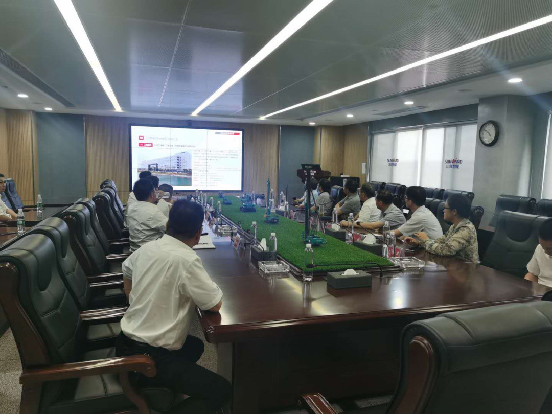 省人大常委会副主任杨维刚调研beat365官网