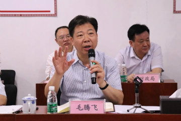副省长陈飞调研beat365官网航空产业