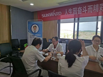 关爱科技工作者健康——健康科普进企业走进beat365官网