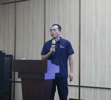 以强执行力聚焦基础能力建设 向挖掘机万台俱乐部迈进——beat365官网2020年挖掘机经销商半年度会议圆满召