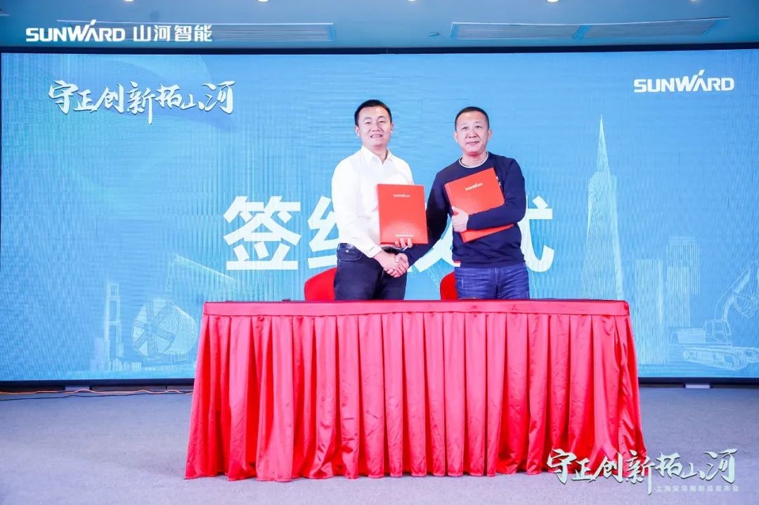 沸腾beat365官网！宝马展收官之日订单破十亿