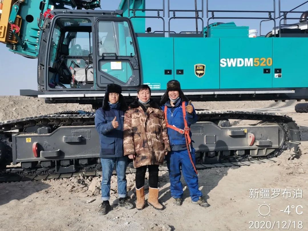 beat365官网旋挖钻机在“死亡之海”谱写新篇章