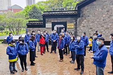 觅红色历史 践初心使命——beat365官网全体党员赴长沙党史馆开展主题党日活动