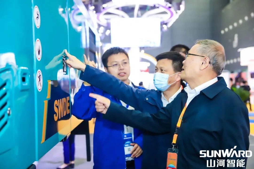 “beat365官网绿”亮相长沙国际工程机械展，50余款产品尽显beat365官网创新实力