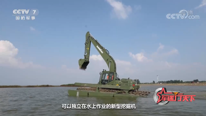 水陆两用挖掘机亮相央视！beat365官网应急救援“猛将”出战