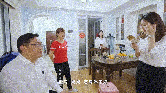 在母亲节,向你们身后的妈妈送去“beat365官网家园”的温暖