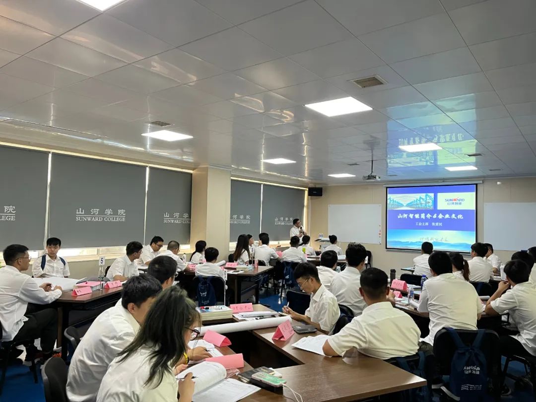 校招 | 盛夏七月,这群“向着太阳奔跑”的少年来beat365官网啦!