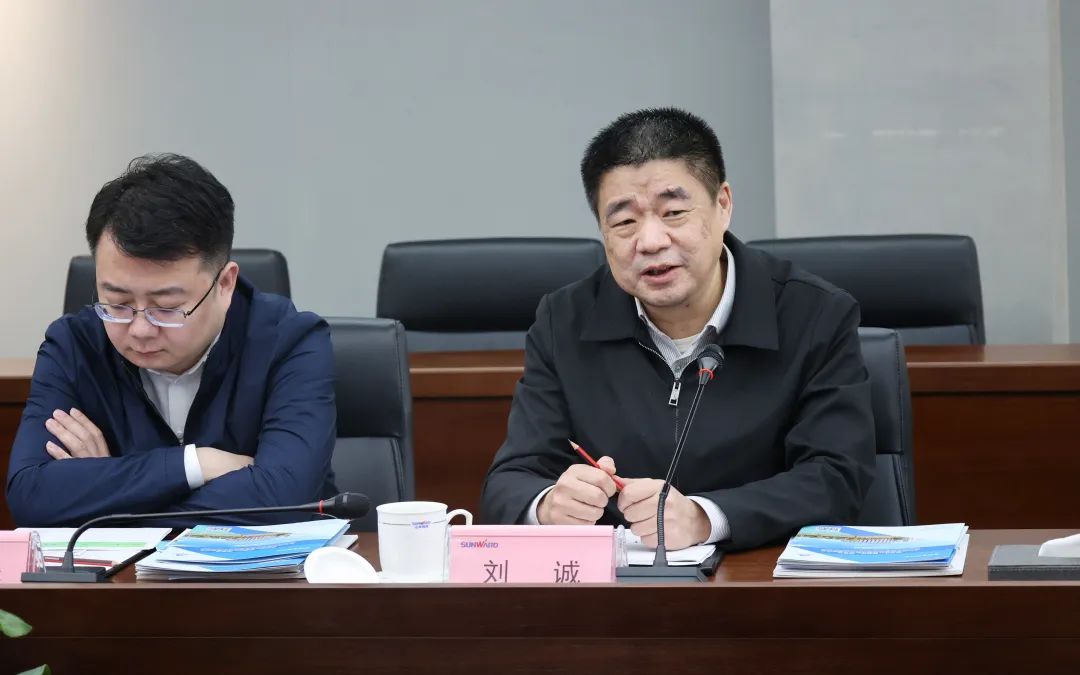 中国恩菲总经理刘诚一行到访beat365官网