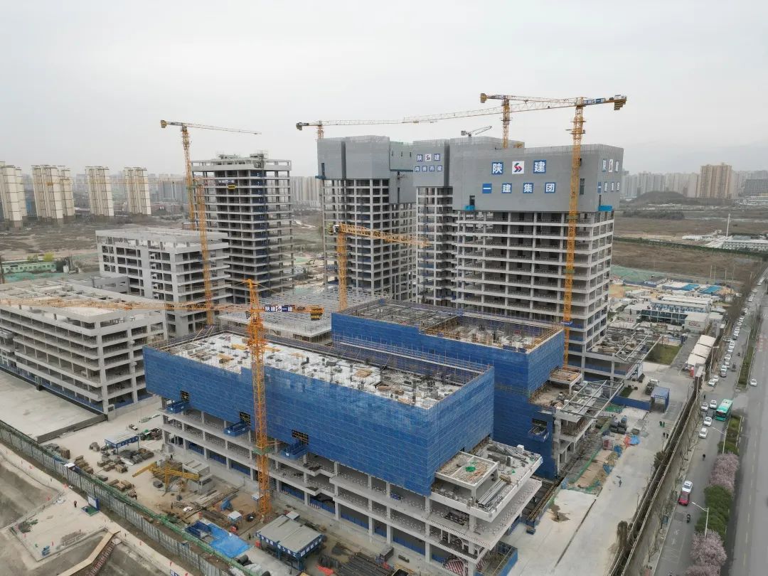 兴盛西北!beat365官网江麓建筑起重机械助建西安都市经济圈