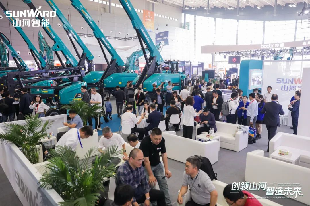 2023 CICEE | beat365官网亮相2023长沙国际工程机械展!智能化、电动化产品站C位