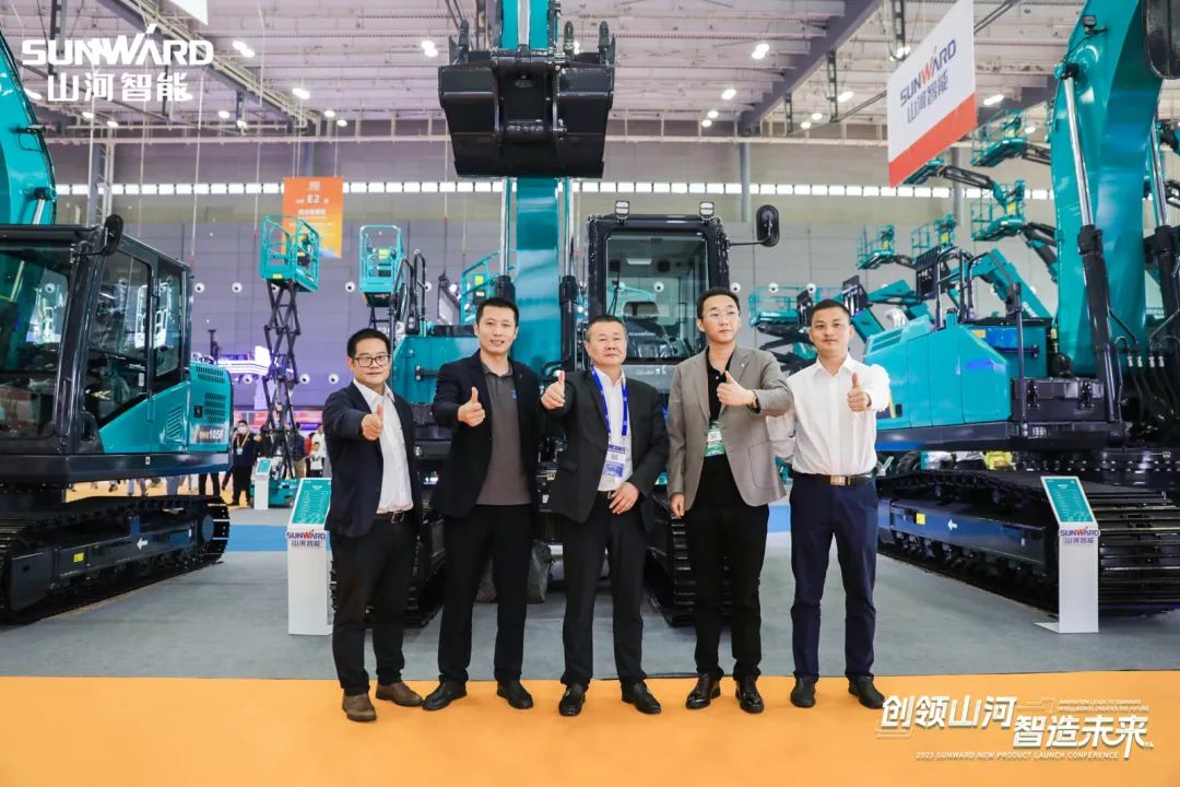 2023 CICEE | 全球工程机械盛会完美落幕!beat365官网交出闪亮答卷