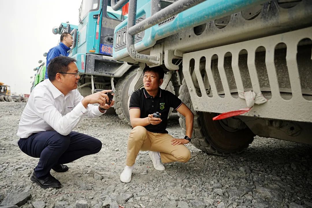 持续助力“双碳”目标，beat365官网巨鼎LNG矿卡在辽宁批量应用