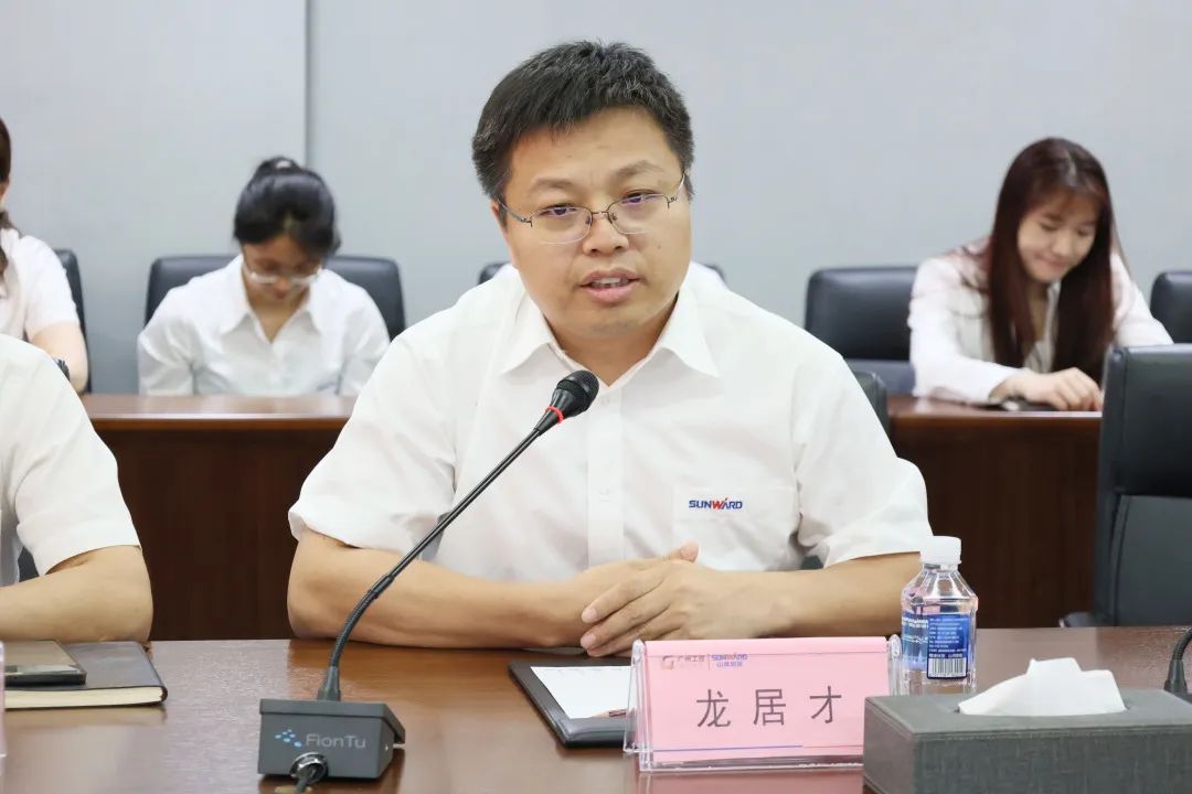 携手开启绿色转型之路！beat365官网&南京盖百氏增程式电动旋挖钻机签约仪式成功举办