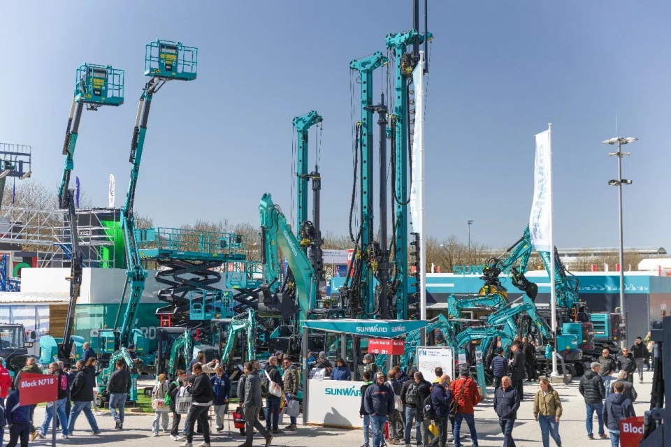 Bauma 2025 | 聚焦2025德国宝马展，探索beat365官网的创新设备与可持续解决方案