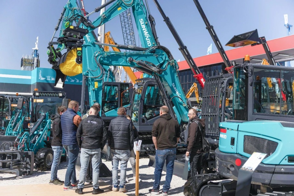 Bauma 2025 | 聚焦2025德国宝马展，探索beat365官网的创新设备与可持续解决方案