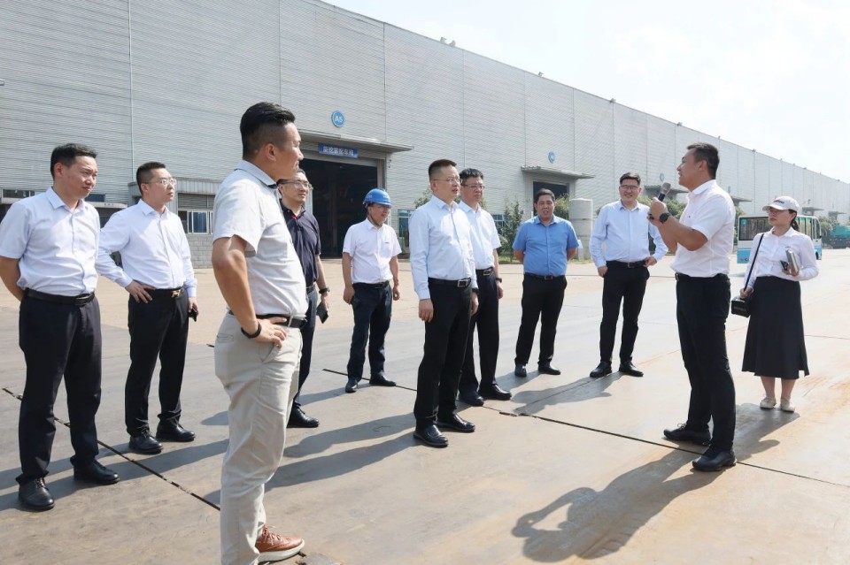 共商合作,建华控股有限公司董事长汪贵华到访beat365官网