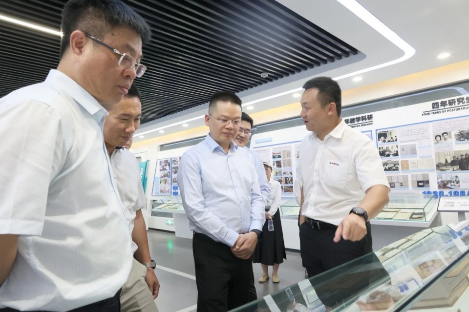 共商合作,建华控股有限公司董事长汪贵华到访beat365官网