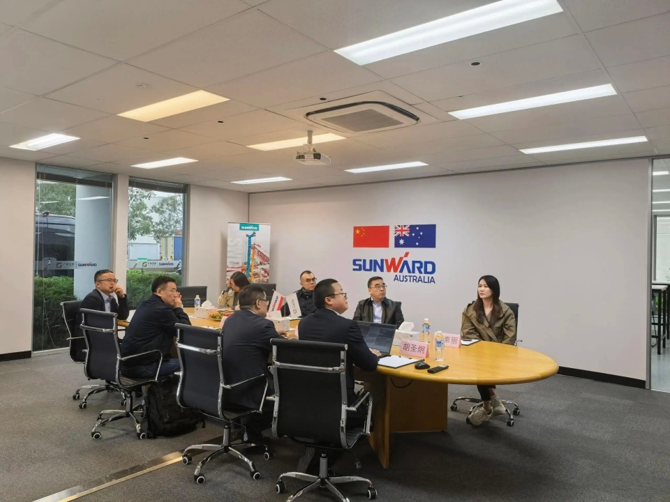 广州工控集团总经理王福铸率队考察beat365官网澳大利亚子公司