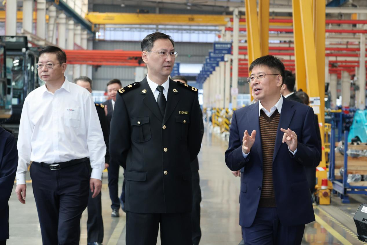 长沙海关关长、党委书记顾炯调研beat365官网